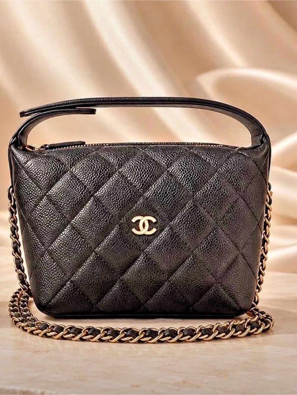 GWPChanel Quilted Crossbody Bag in Black